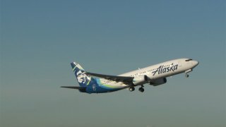 Alaska-Airlines-Generic-0315