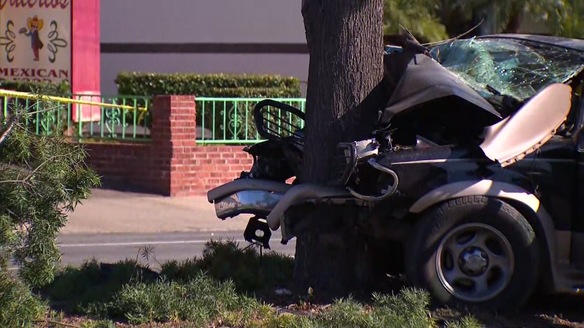 Identifican a víctima mortal tras accidente de auto en El Cajón