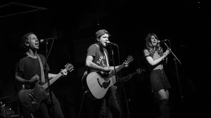 Mowglis at Harrahs