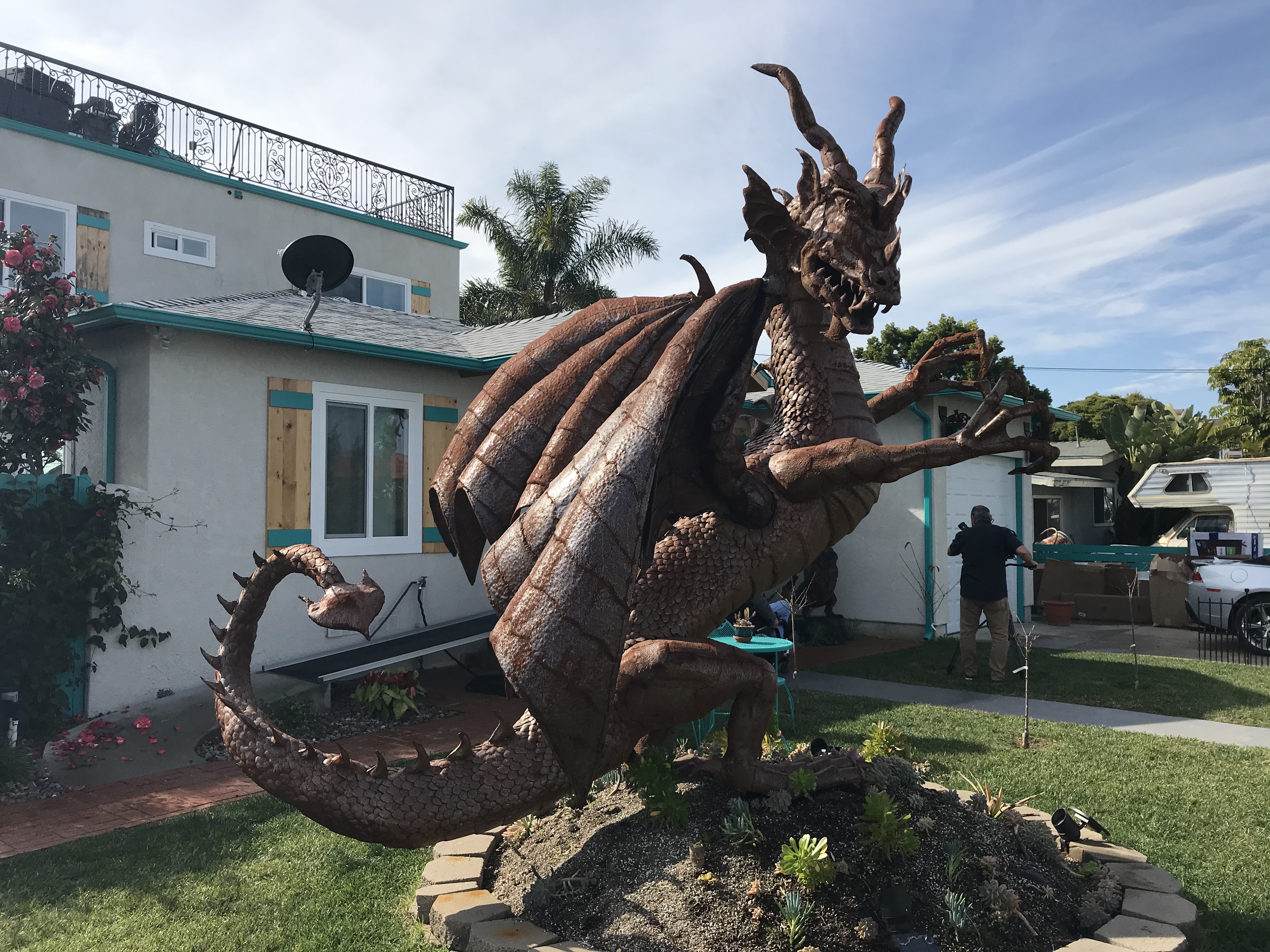 La casa del dragón” que roba todas las miradas en Imperial Beach –  Telemundo San Diego (20), image size:4032x3024