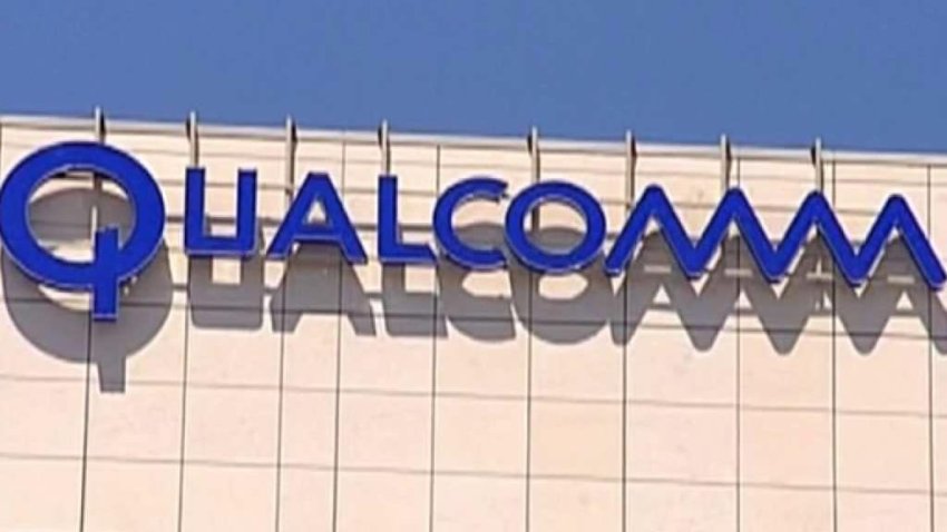 Qualcomm sign