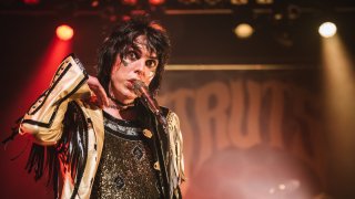 The Struts by Alex Matthews 6