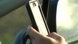 distracted driving, texting while driving