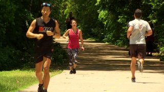 exercise-heat-outside-jogger-generic