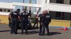 Balacera en la caseta de Playas de Tijuana deja un oficial herido
