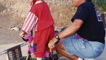 motociclista ensenada jose armando carraso de chiquito con su papá