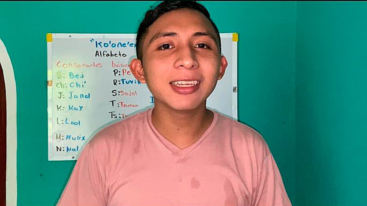 Santos, el joven mexicano de que revoluciona a TikTok con su pasión