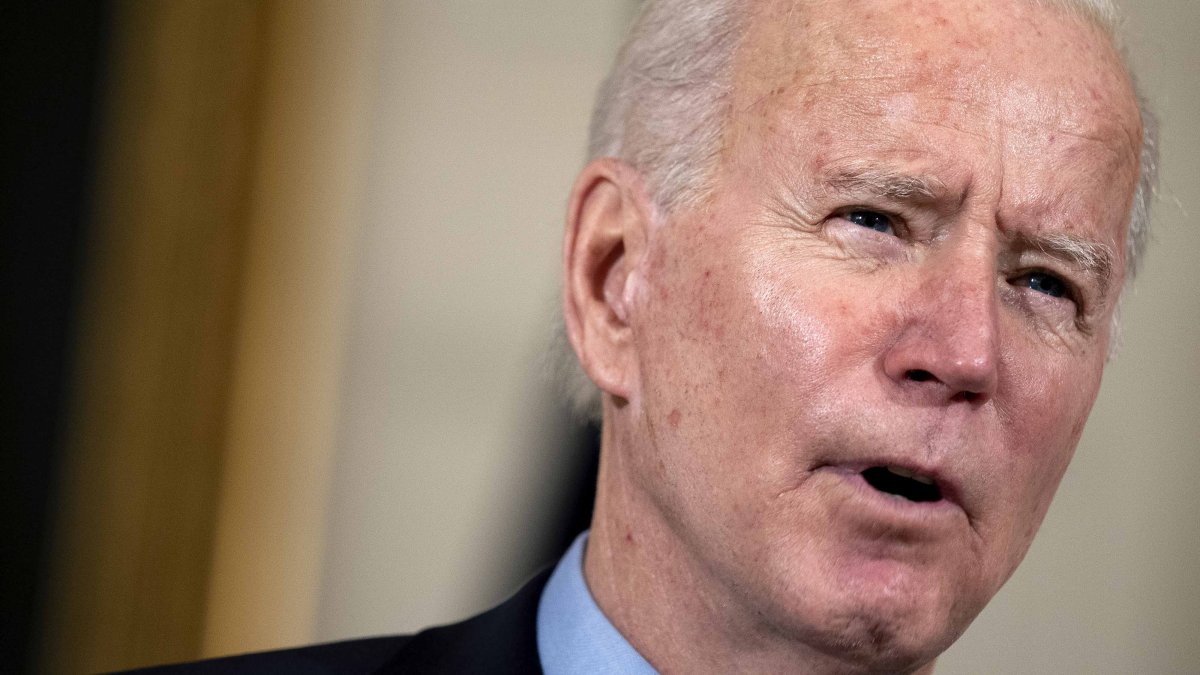 Guerra en Yemen: Biden lanza amenaza contra rebeldes hutíes – Telemundo ...