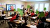 Gobernador de Texas busca que niños indocumentados no puedan acceder a educación gratuita