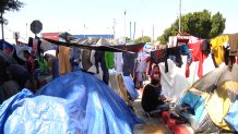 campamento de migrantes en El Chaparral San Diego Tijuana