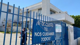 unitech foam en tijuana suspende operaciones tras brote de covid