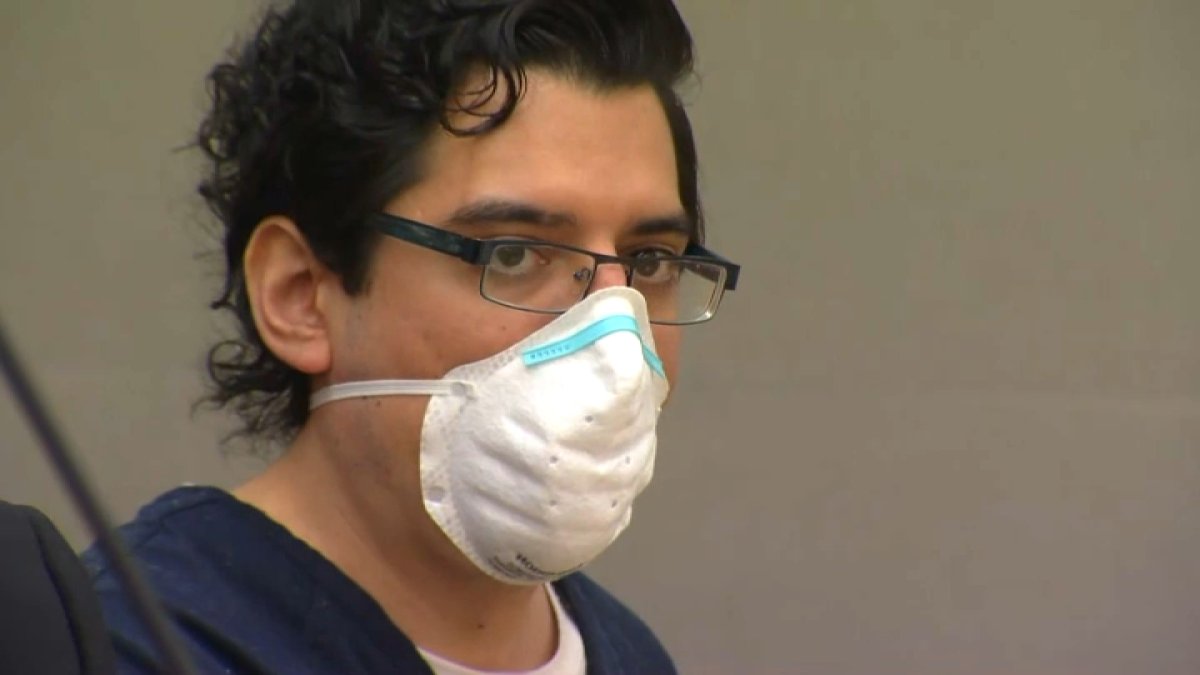 Acusado del asesinato de profesor de Cathedral Catholic High se ...
