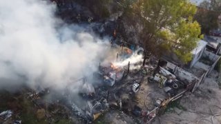 incendio en Tijuana quema varios hogares