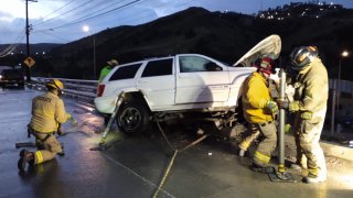 bomberos de tijuana responden accidente mortal en Tijuana