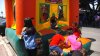 Celebran el día del niño a los más pequeños en refugio de migrantes en Tijuana