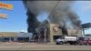 Incendio en bodega de Waldos en Tijuana