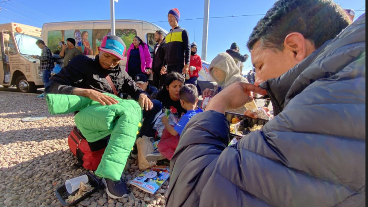 En detalle lo que cobran los traficantes de personas para llegar a