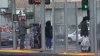 “Aterrorizaban a sus víctimas”: arrestan a cuatro sospechosos de robar a hombres hispanos