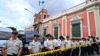 Guatemala: fiscales secuestran actas electorales tras nuevo allanamiento