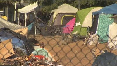 Aumento de campamentos en Chula Vista frustra a varios residentes
