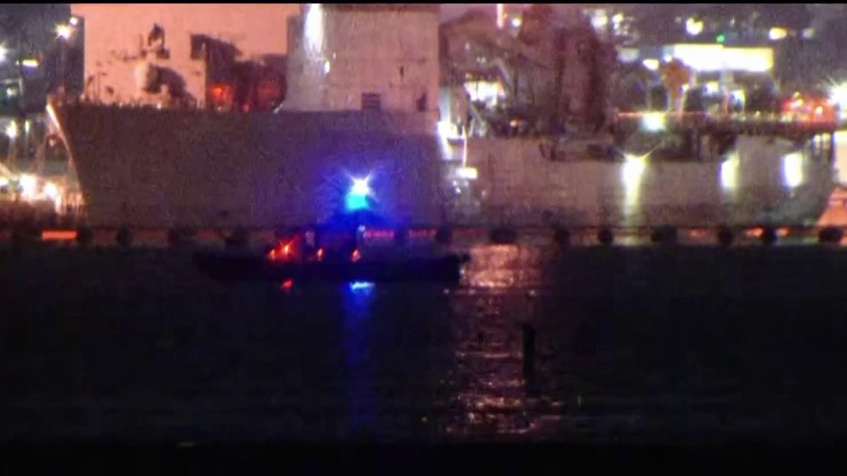Helicóptero militar se estrella en la bahía de San Diego – Telemundo ...