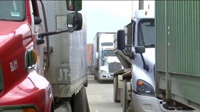 Transportistas piden más seguridad por robos en carreteras de México