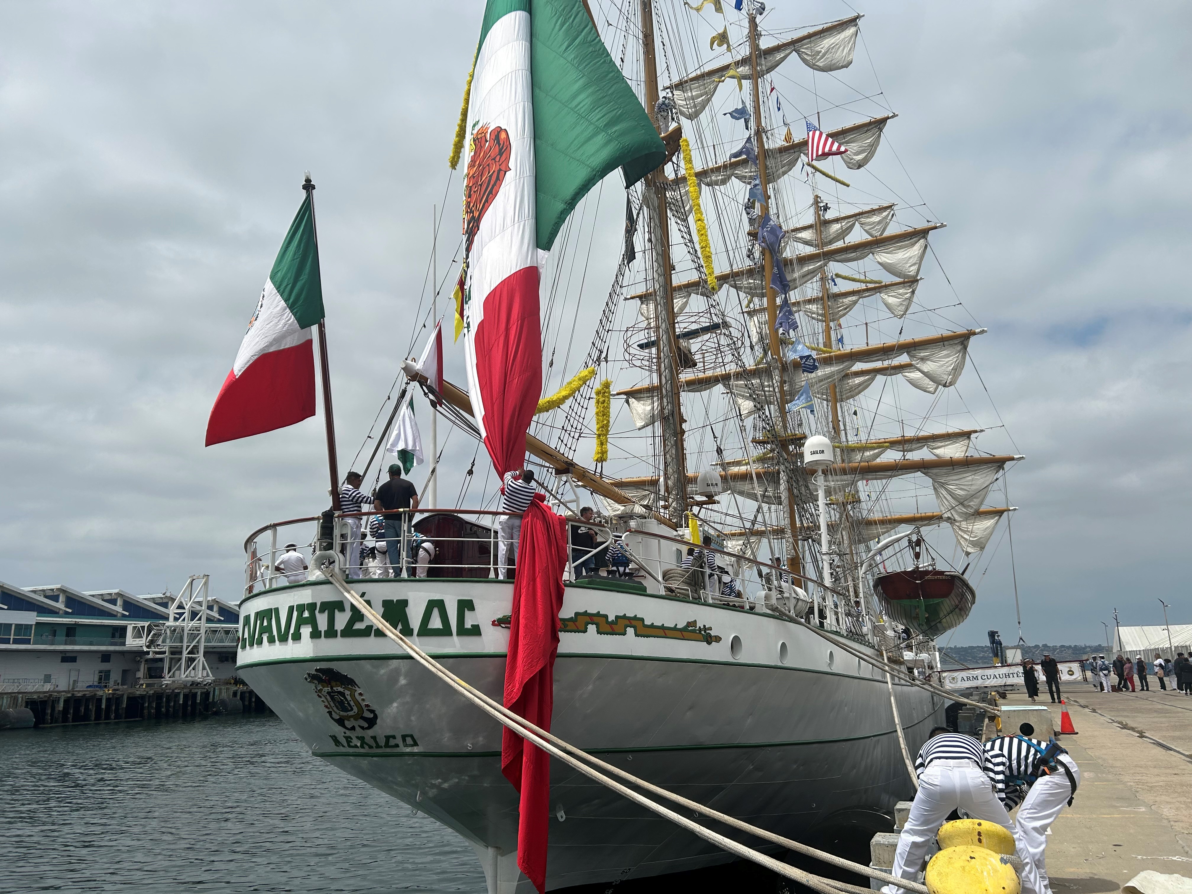 Buque Escuela Cuauhtémoc llega a San Diego y abre sus puertas al público