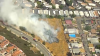 Incendio de maleza pone en riesgo a viviendas en Spring Valley