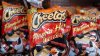 ¿Quién inventó los Flamin’ Hot Cheetos? La picante disputa sobre los orígenes llega a tribunales