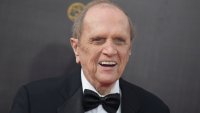 Bob Newhart asiste a la los Premios Emmy de Artes Creativas, el 10 de septiembre de 2016, en Los Ángeles. (Photo por Richard Shotwell/Invision/AP, Archivo)