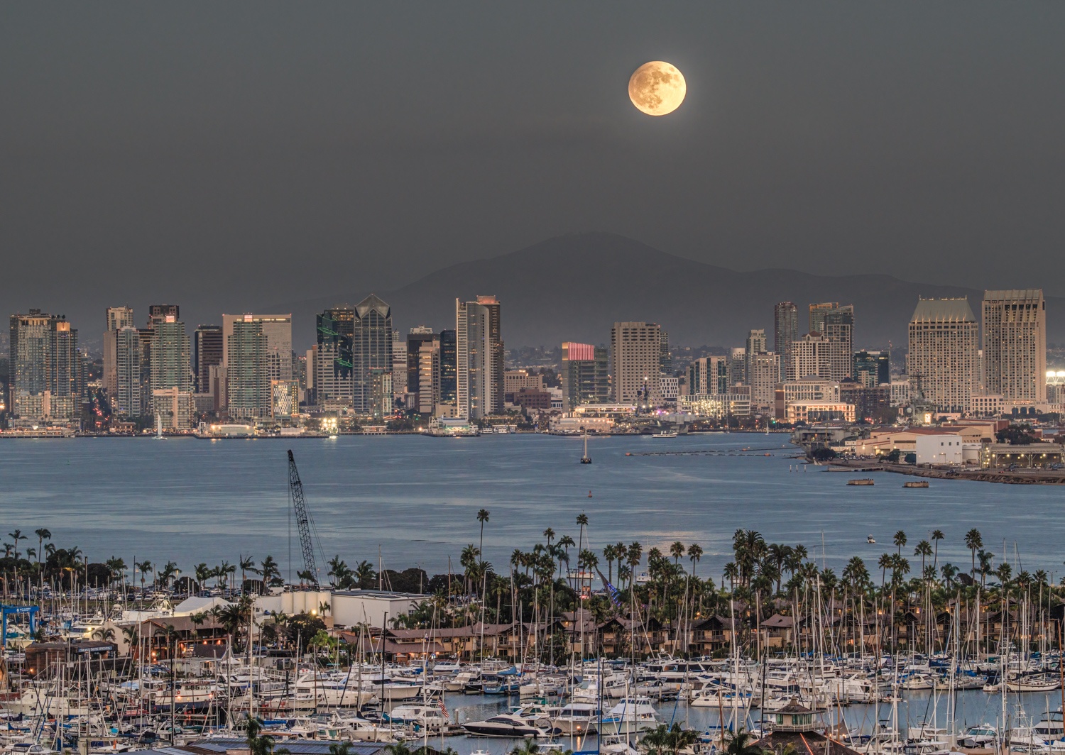September’s supermoon will be a Harvest Moon eclipse Telemundo San