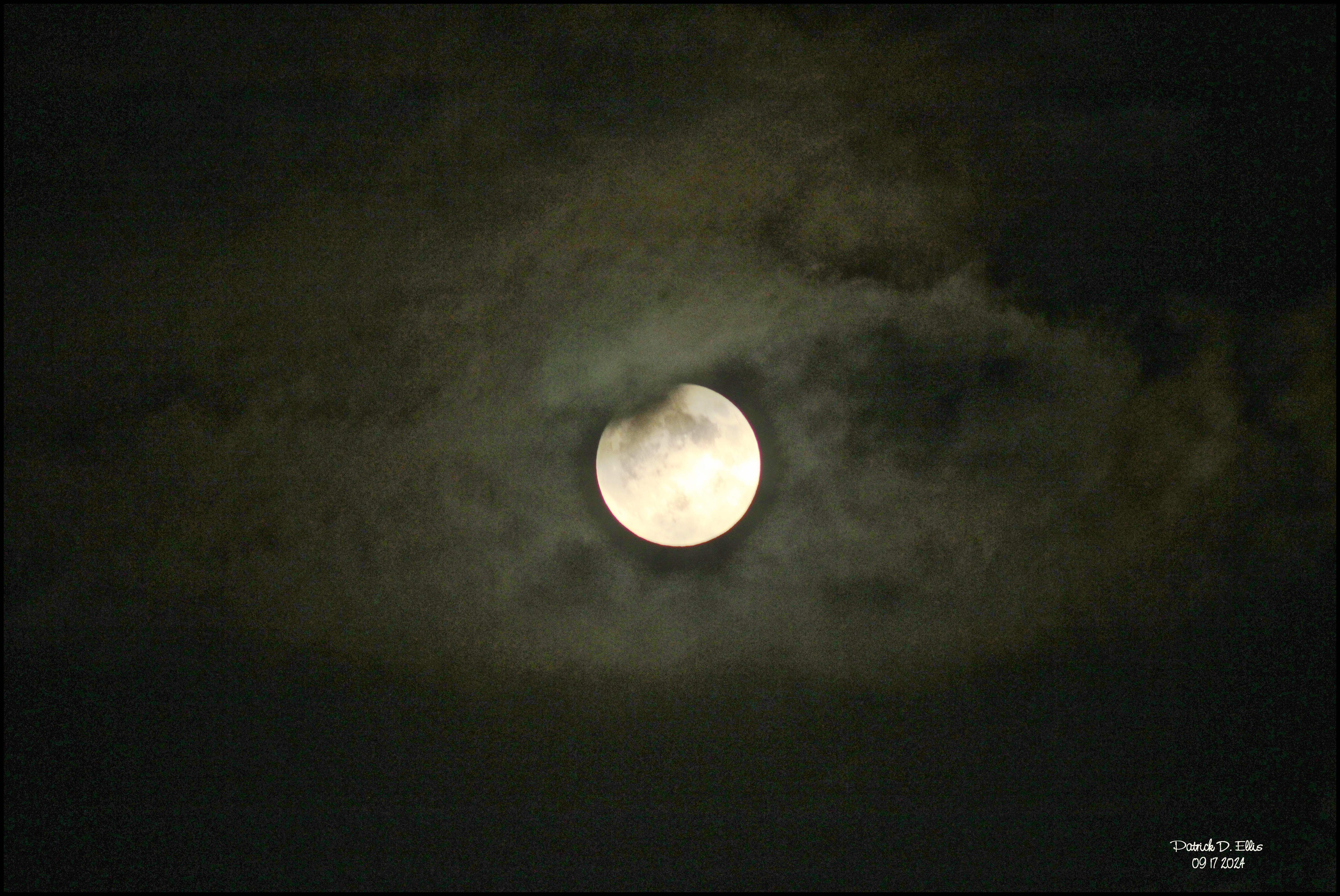 September’s supermoon will be a Harvest Moon eclipse Telemundo San