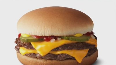 Investigan brote de E.Coli en hamburguesas de McDonalds