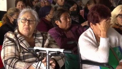 Entregan pensiones a mujeres de 63 y 64 años en Tijuana