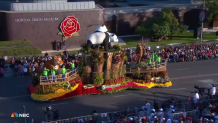 The San Diego Zoo's float at the 2025 Rose Parade on Jan. 1.