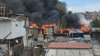 Incendio arrasa con decenas de viviendas en un asentamiento irregular en Tijuana