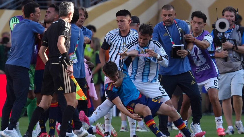 La FIFA investigará a Argentina tras los incidentes al final del partido