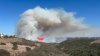 Bomberos atienden incendio de vegetación en Peñasquitos Canyon