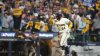 Brewers vencen a los Padres y ganan el primer juego de la NLDS