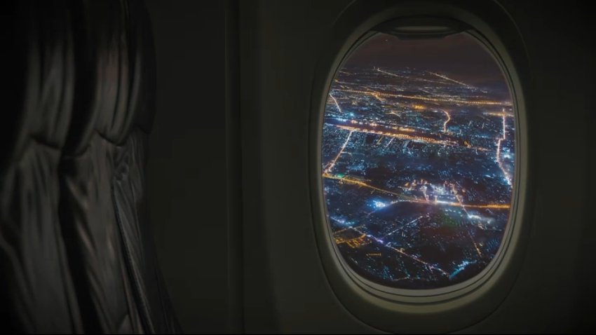 Una mujer de San Diego asegura que un pasajero se masturbó a su lado en un vuelo de United Airlines y que la aerolínea debió hacer más para protegerla y llamar a las fuerzas del orden